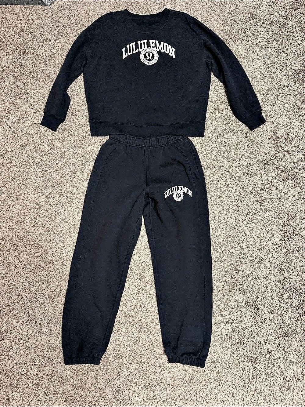 Lululemon Black Graphic* Scuba Crewneck & Sweatpant Set Size Small